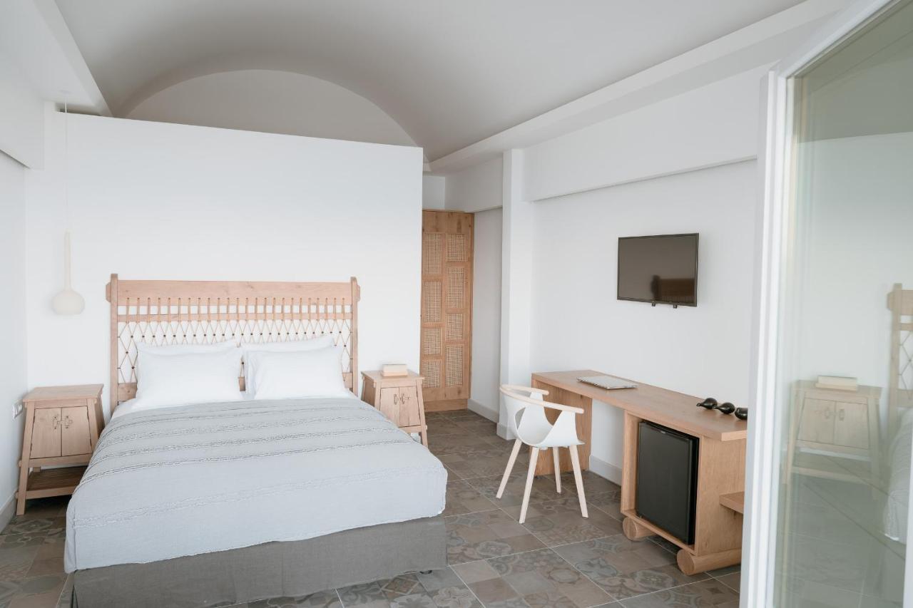 Mon Signor (Adults Only) Hotel Kamari  Bagian luar foto