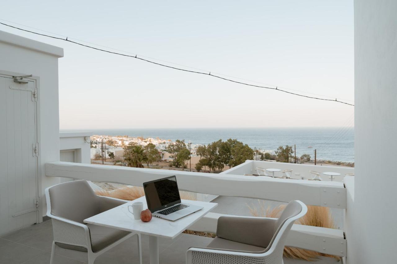 Mon Signor (Adults Only) Hotel Kamari  Bagian luar foto