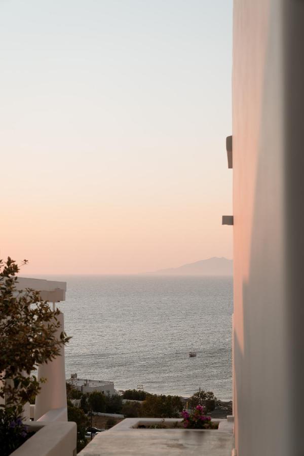 Mon Signor (Adults Only) Hotel Kamari  Bagian luar foto
