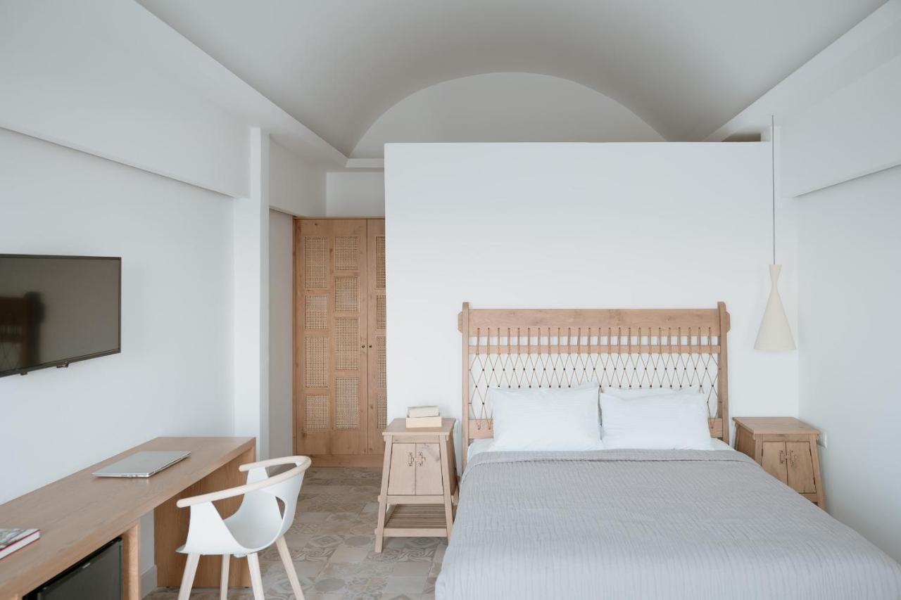 Mon Signor (Adults Only) Hotel Kamari  Bagian luar foto
